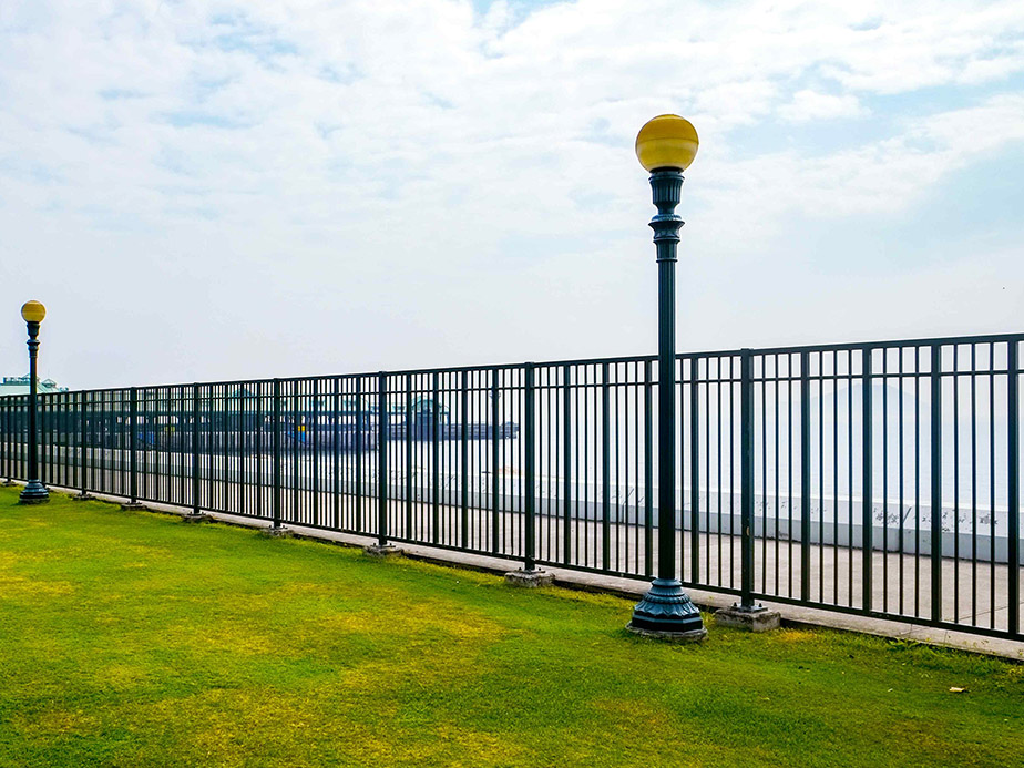 Commercial Fence Contractor in Hampton Roads