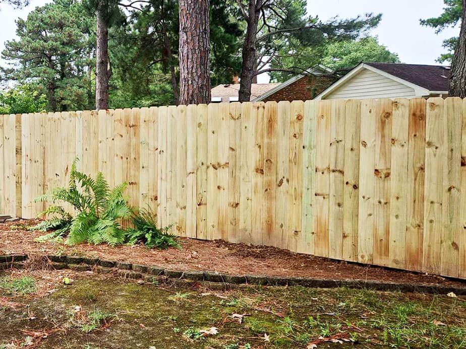Wood fence in Virginia Beach Virginia